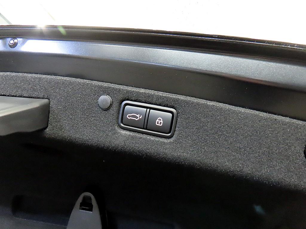 HYUNDAI Grandeur 2022 Negro - Importación desde Corea - HF Imports Iquique - Foto 16