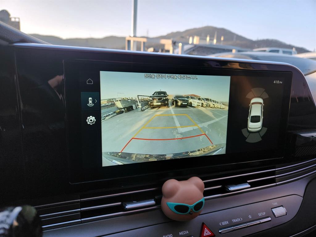 HYUNDAI Grandeur - Vista 12