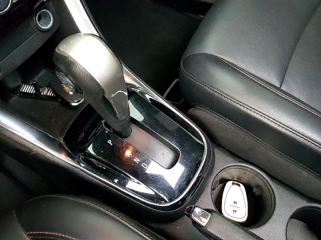 Chevrolet Trax 2018 Blanco - Importación desde Corea - HF Imports Iquique - Foto 13