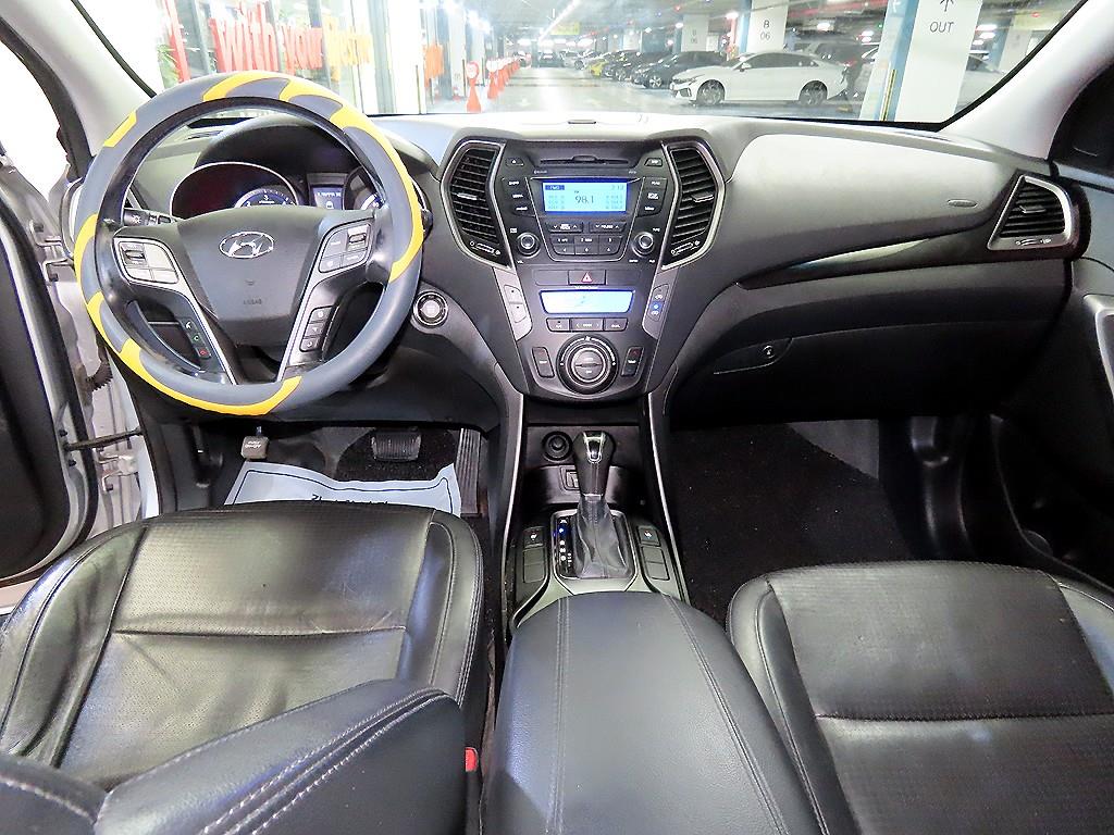 HYUNDAI Santa Fe - Vista 10