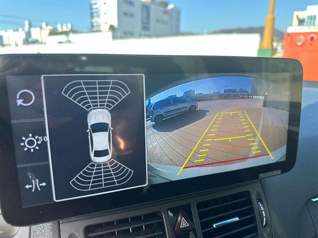 Mercedes Benz C Class 2009 Blanco - Importación desde Corea - HF Imports Iquique - Foto 13