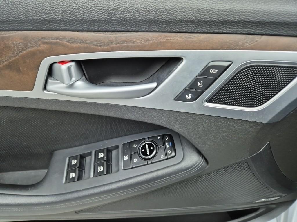 HYUNDAI Genesis 2015 Blanco - Importación desde Corea - HF Imports Iquique - Foto 18