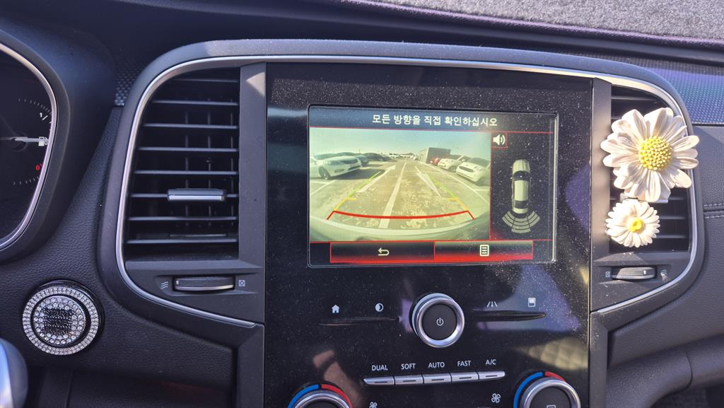 SAMSUNG SM6 - Vista 12