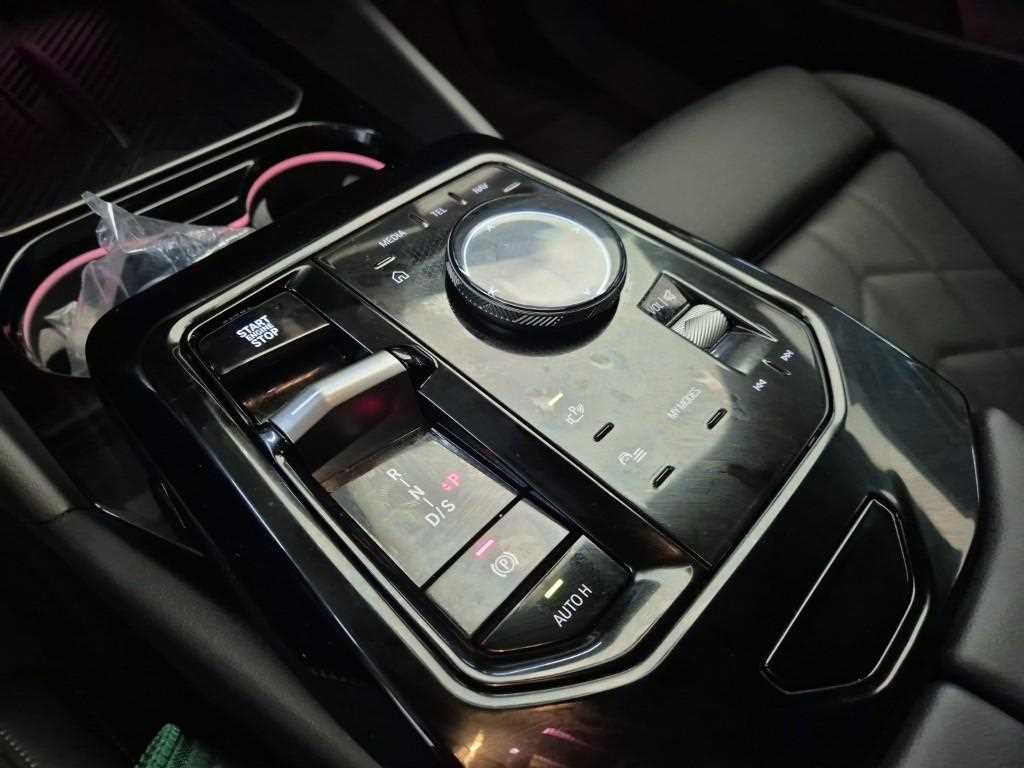 BMW 5 Series - Vista 8