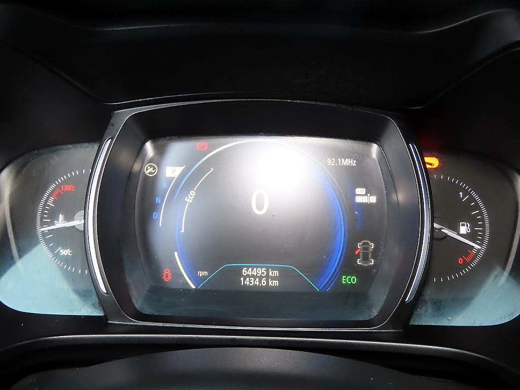 SAMSUNG QM6 - Vista 9