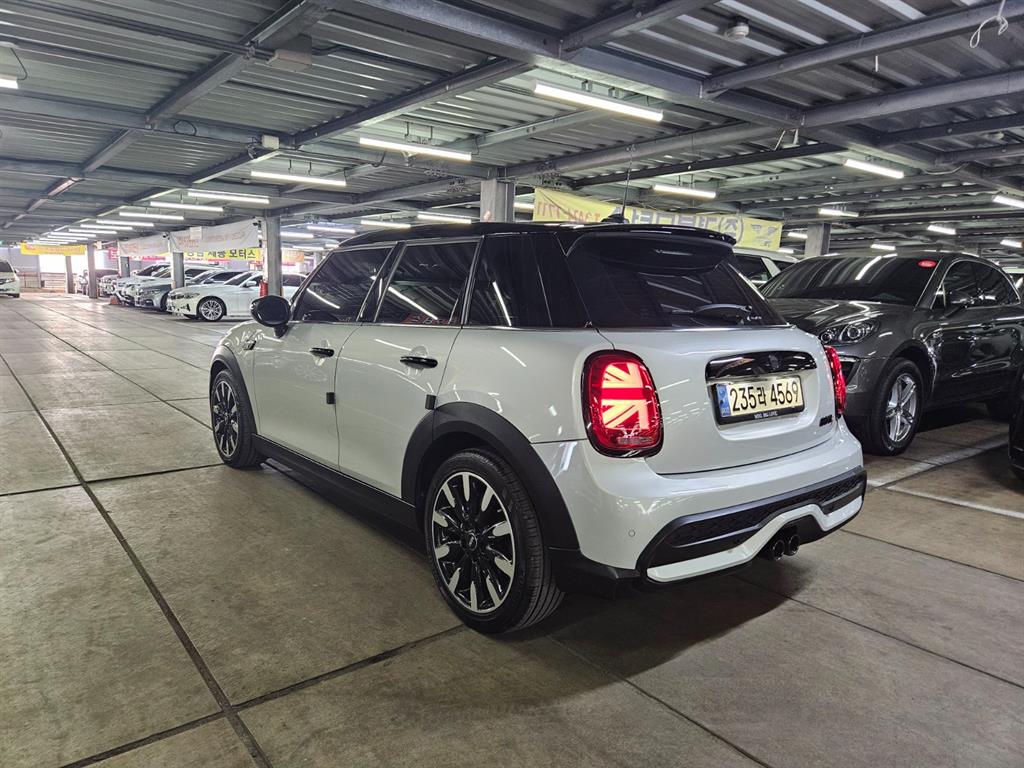 Mini Cooper - Vista 4