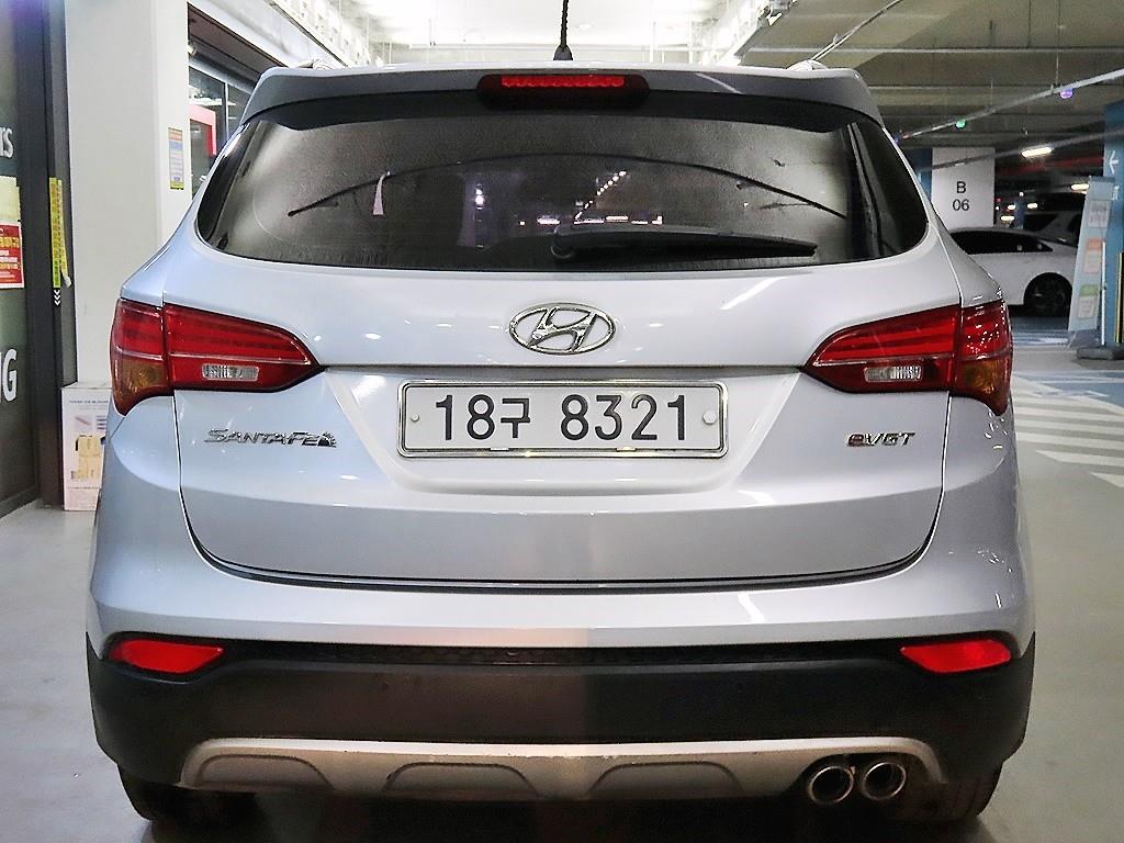 HYUNDAI Santa Fe - Vista 5