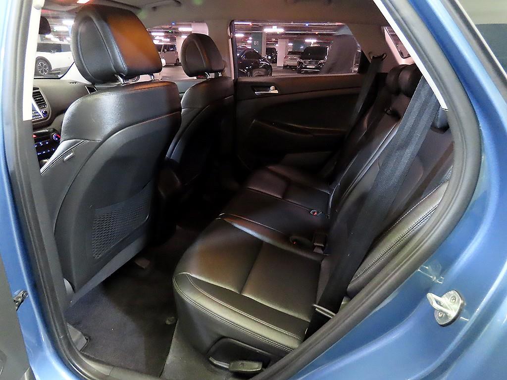 HYUNDAI Tucson - Vista 7