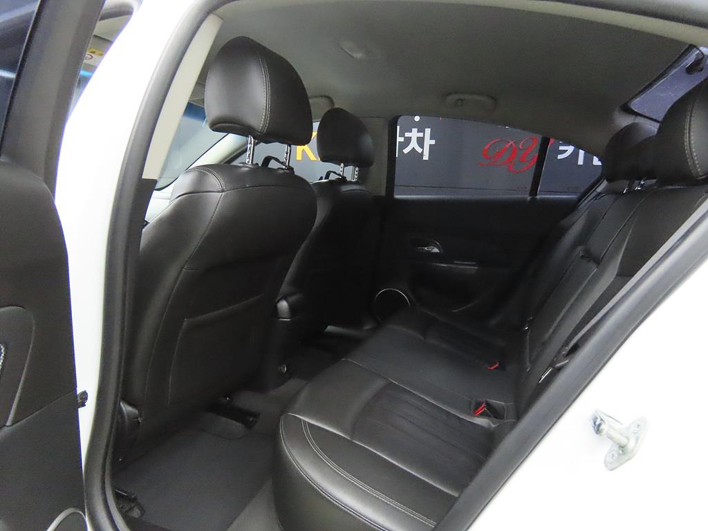 Chevrolet Cruise - Vista 6