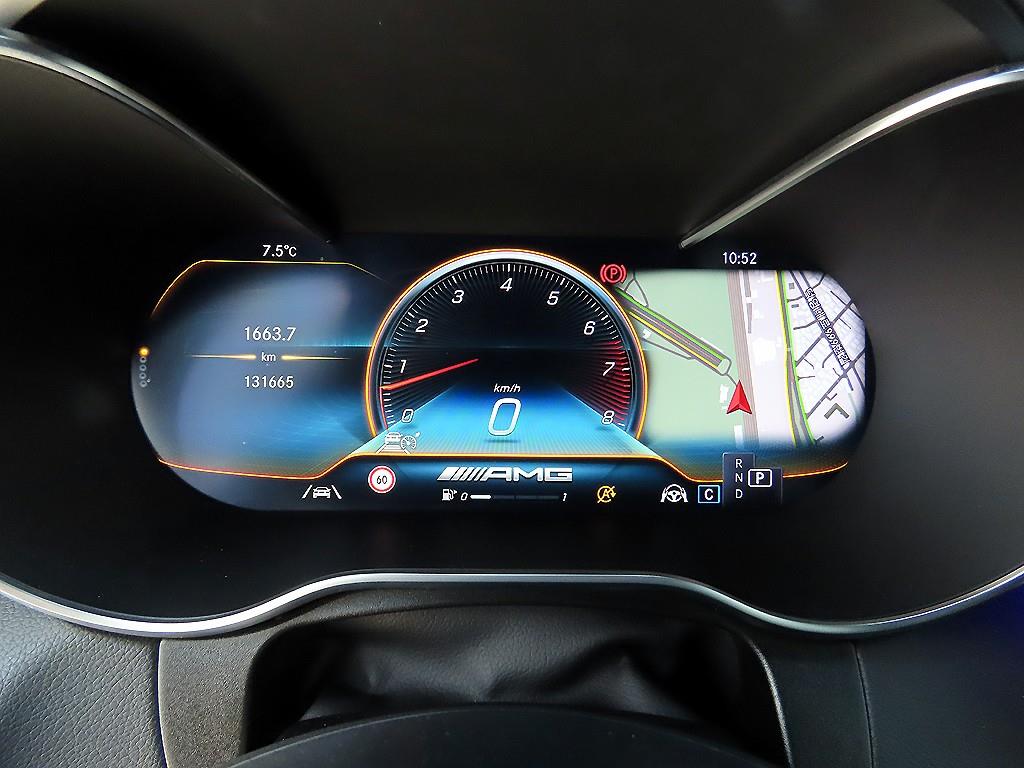 Mercedes Benz GLC Class - Vista 9