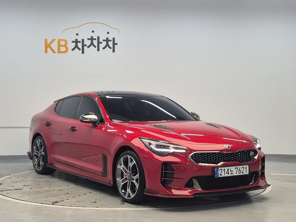 KIA Stinger - Vista 4