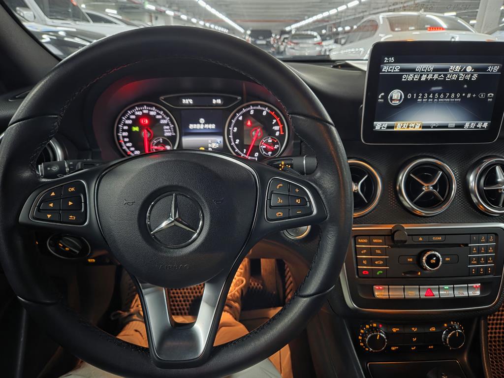 Mercedes Benz A Class 2018 Negro - Importación desde Corea - HF Imports Iquique - Foto 15