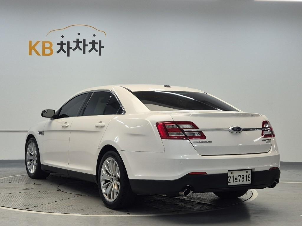 Ford Torus - Vista 4