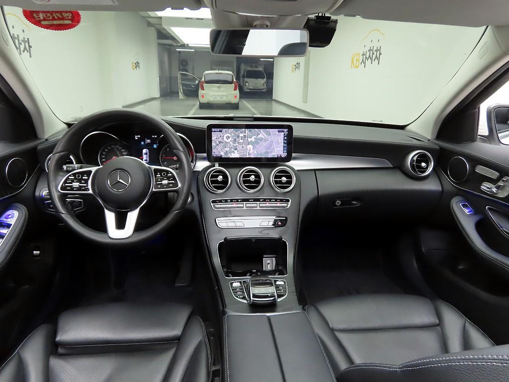 Mercedes Benz C Class - Vista 7