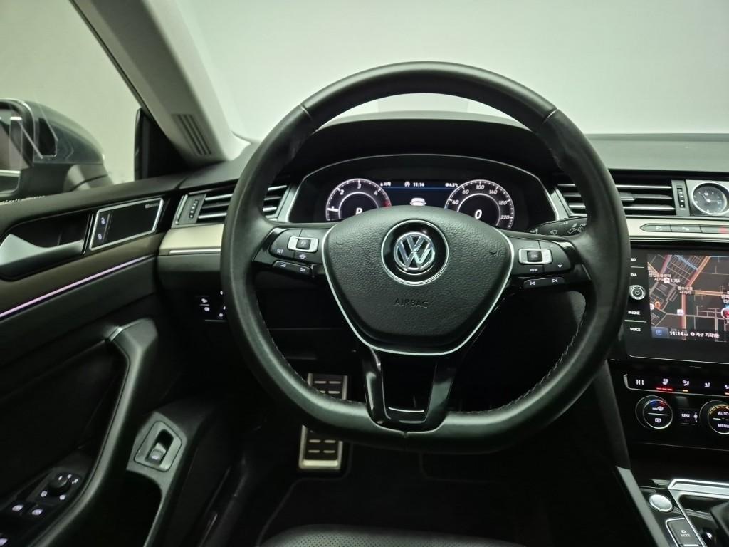 Volkswagen Arteon - Vista 9