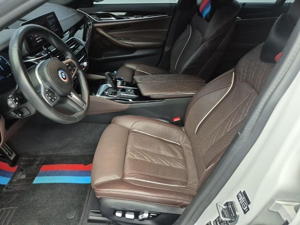 BMW 5 Series - Vista 11