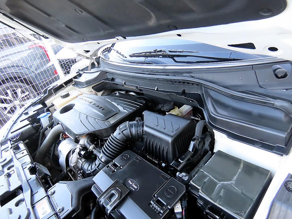 Ssangyong Tivoli 2022 Blanco - Importación desde Corea - HF Imports Iquique - Foto 19