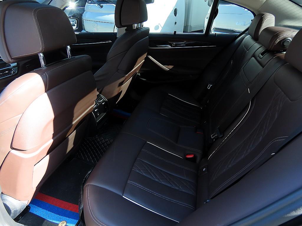 BMW 5 Series - Vista 6