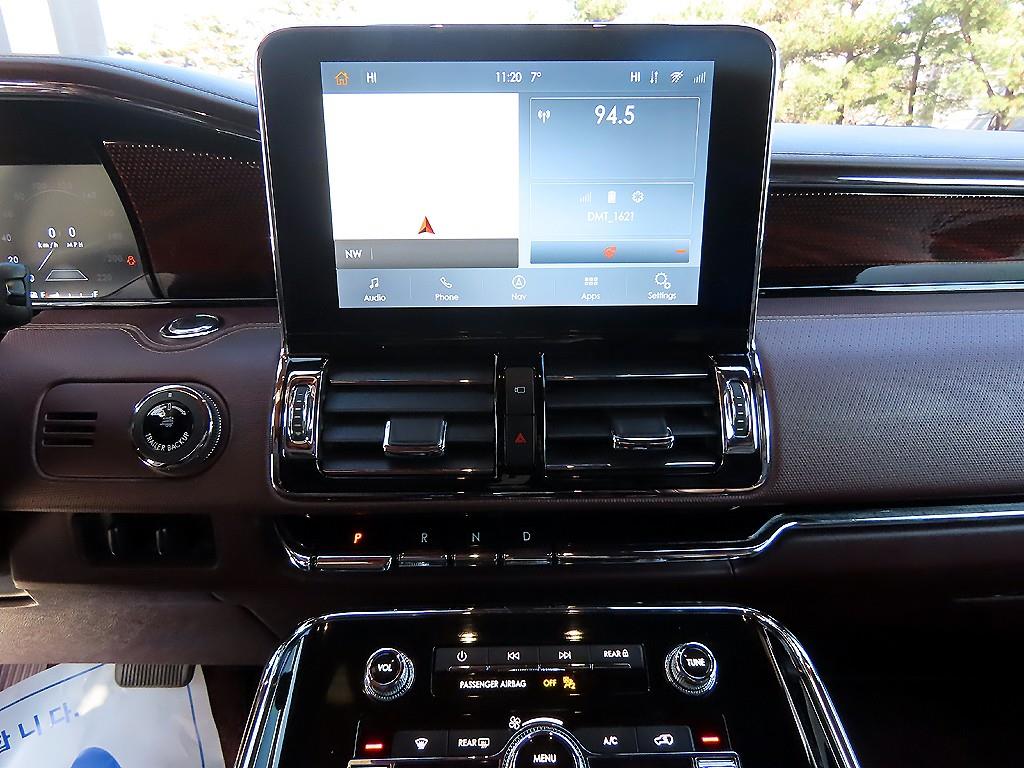 Lincoln Navigator - Vista 12