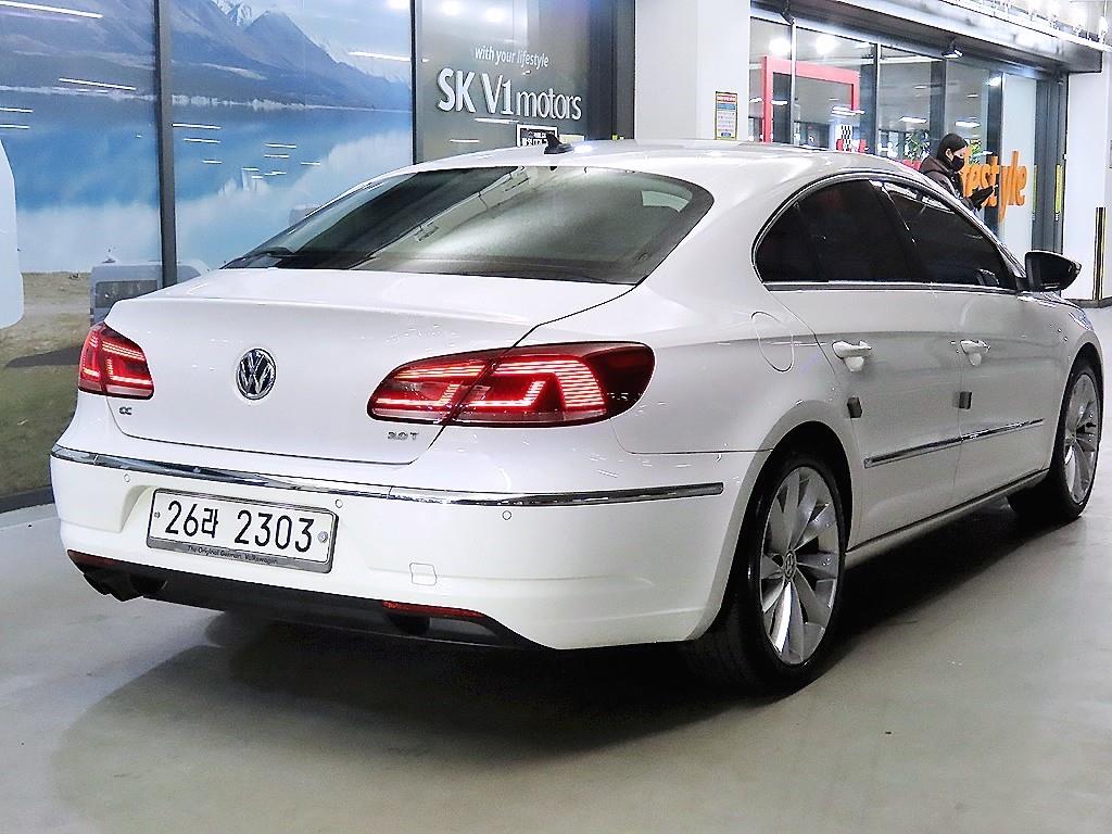 Volkswagen CC - Vista 4