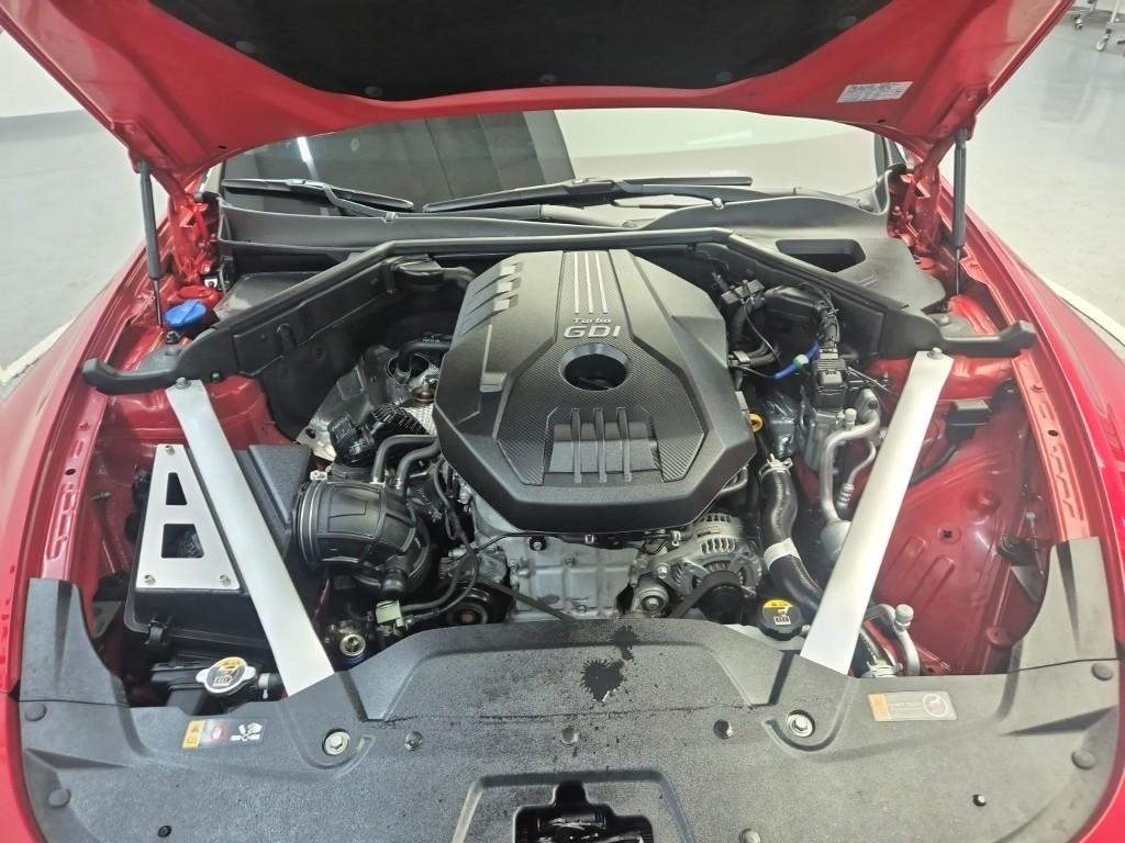 KIA Stinger - Vista 5