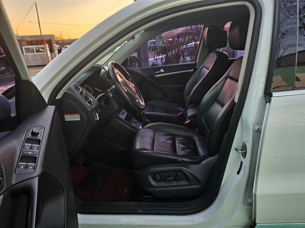 Volkswagen Tiguan 2016 Blanco - Importación desde Corea - HF Imports Iquique - Foto 17