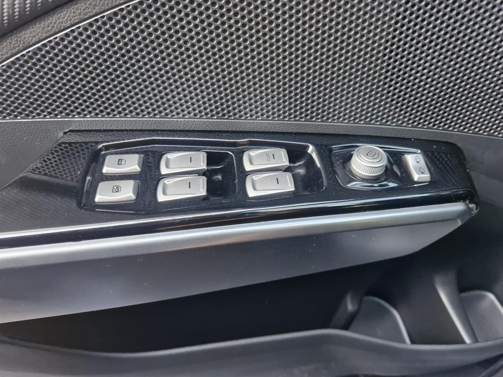 Ssangyong Tivoli 2018 Azul - Importación desde Corea - HF Imports Iquique - Foto 13