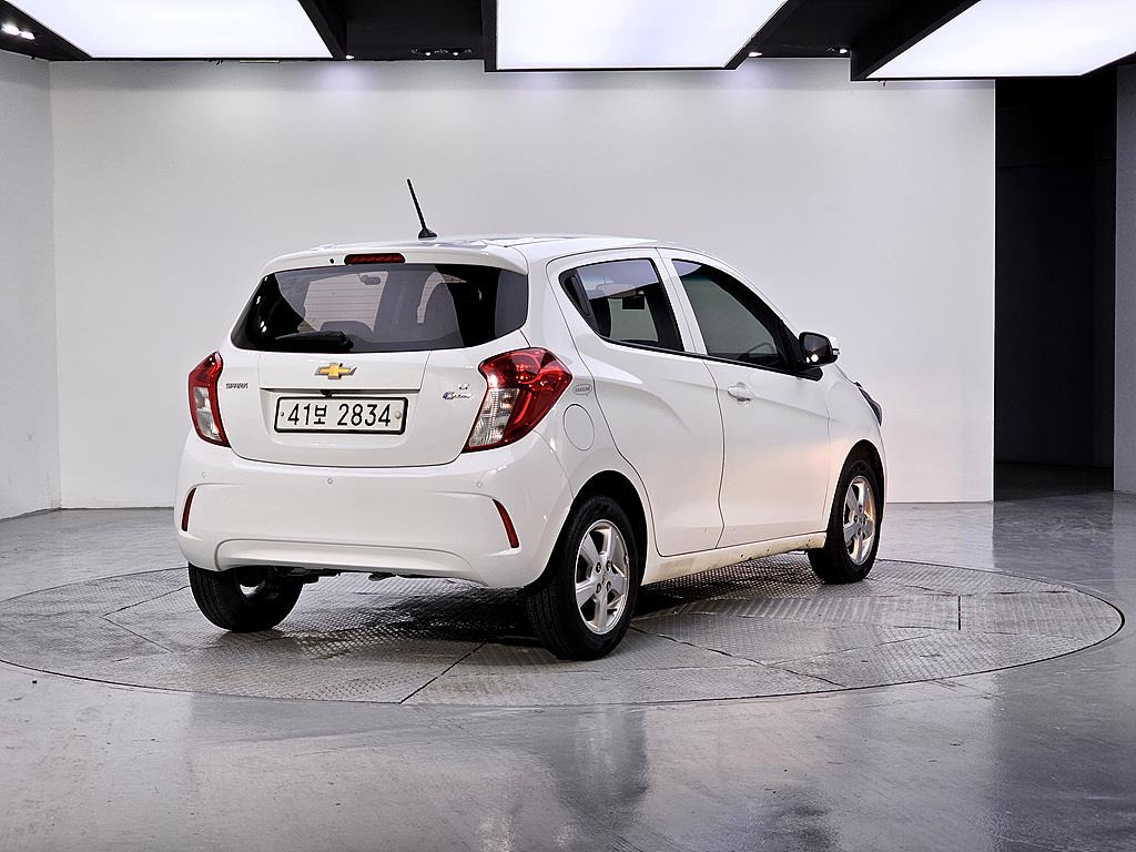 Chevrolet Spark - Vista 4