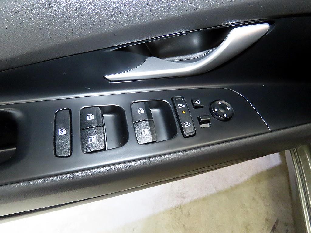 HYUNDAI Avante 2024 - Importación desde Corea - HF Imports Iquique - Foto 13