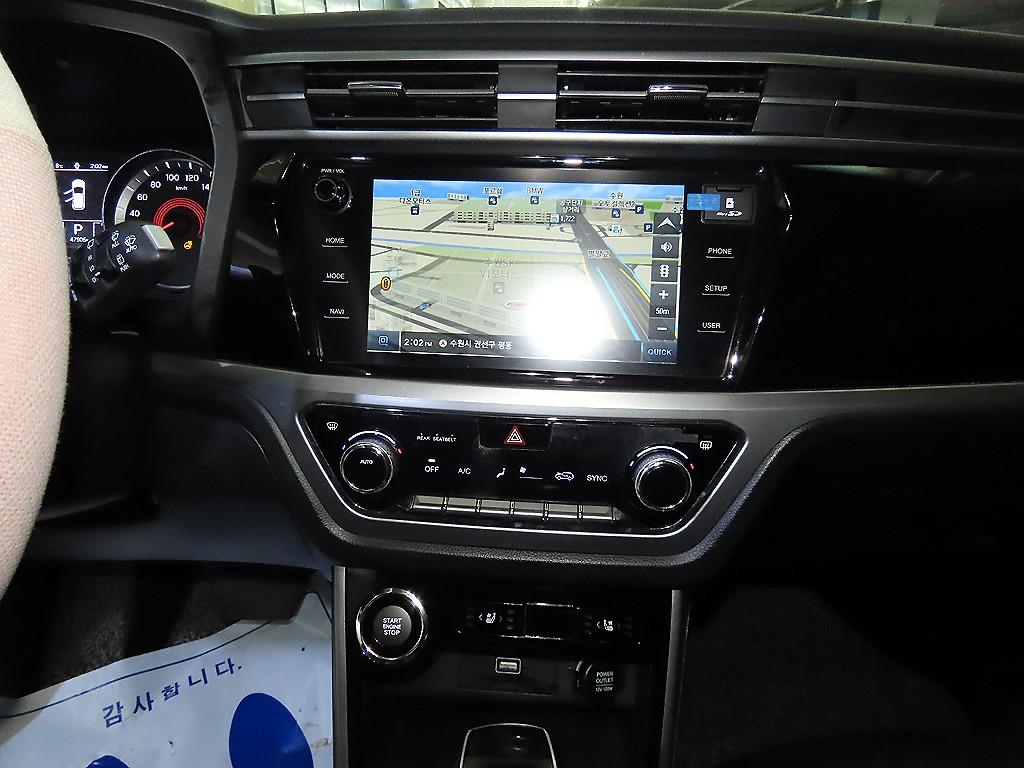 Ssangyong Korando - Vista 11