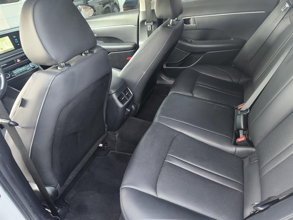 HYUNDAI Sonata - Vista 7