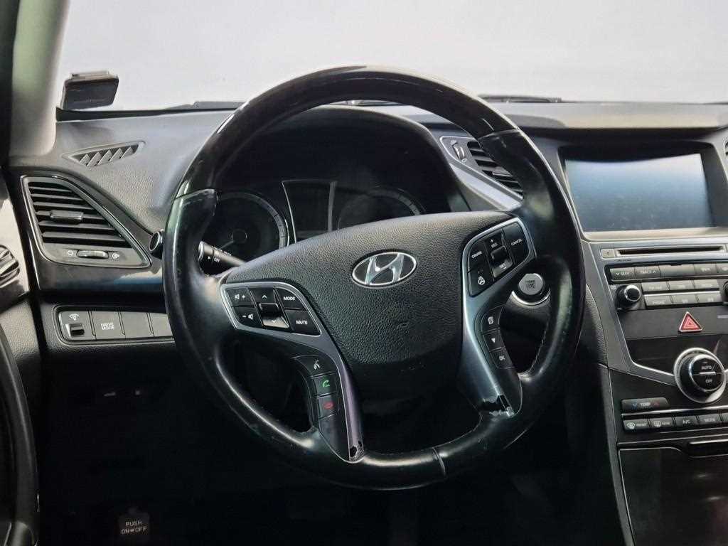 HYUNDAI Grandeur - Vista 8