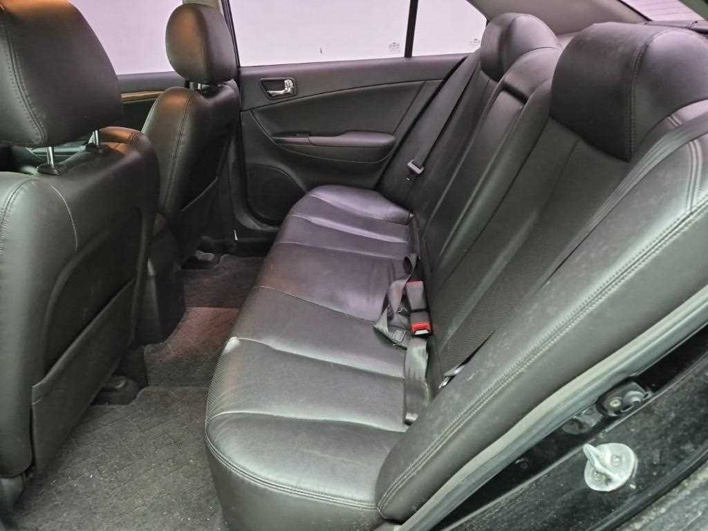 HYUNDAI Sonata - Vista 12