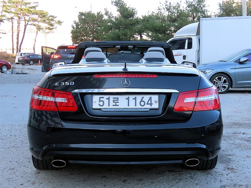 Mercedes Benz E class - Vista 8