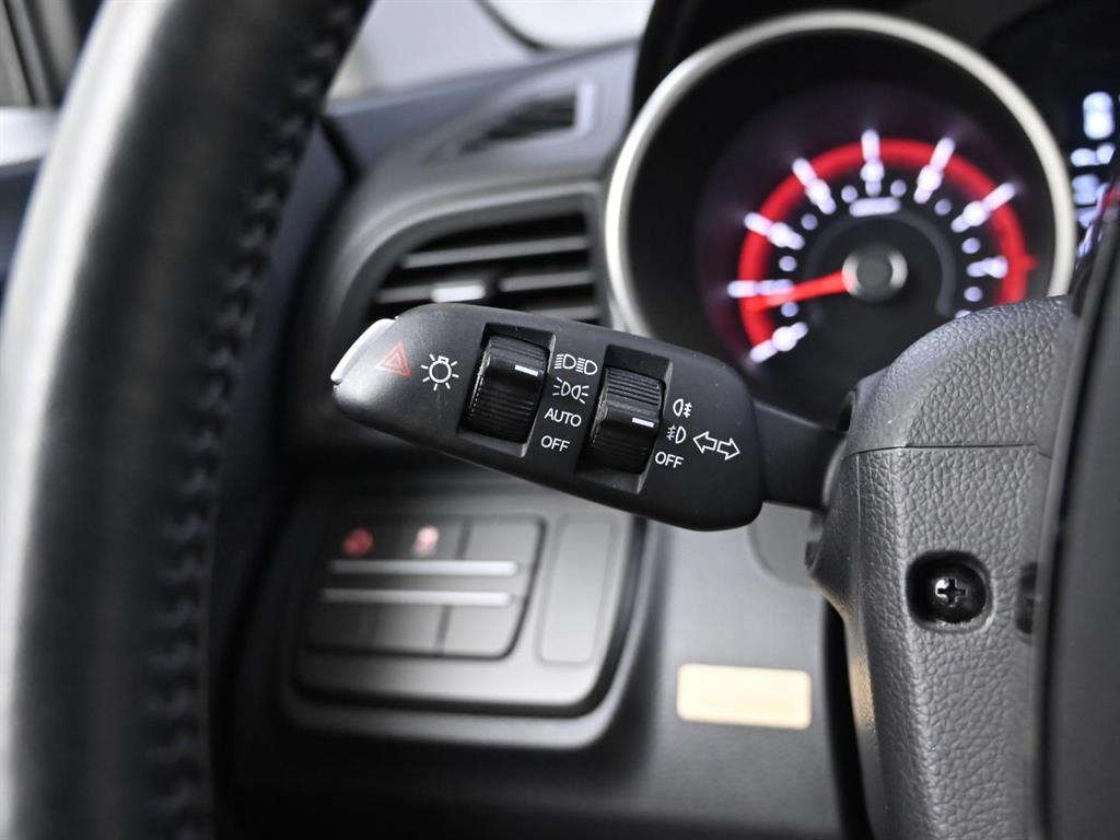 Ssangyong Tivoli 2016 Blanco - Importación desde Corea - HF Imports Iquique - Foto 15