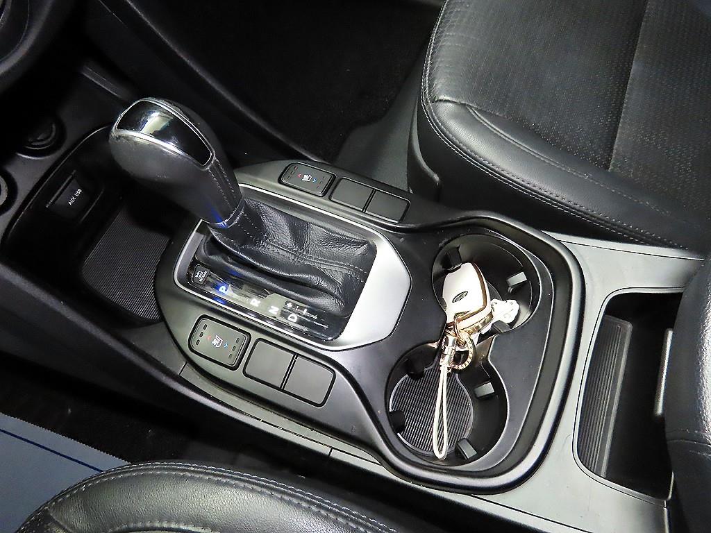 HYUNDAI Santa Fe - Vista 12