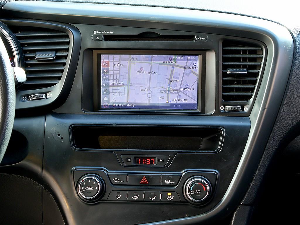 KIA K5 2013 Blanco - Importación desde Corea - HF Imports Iquique - Foto 9