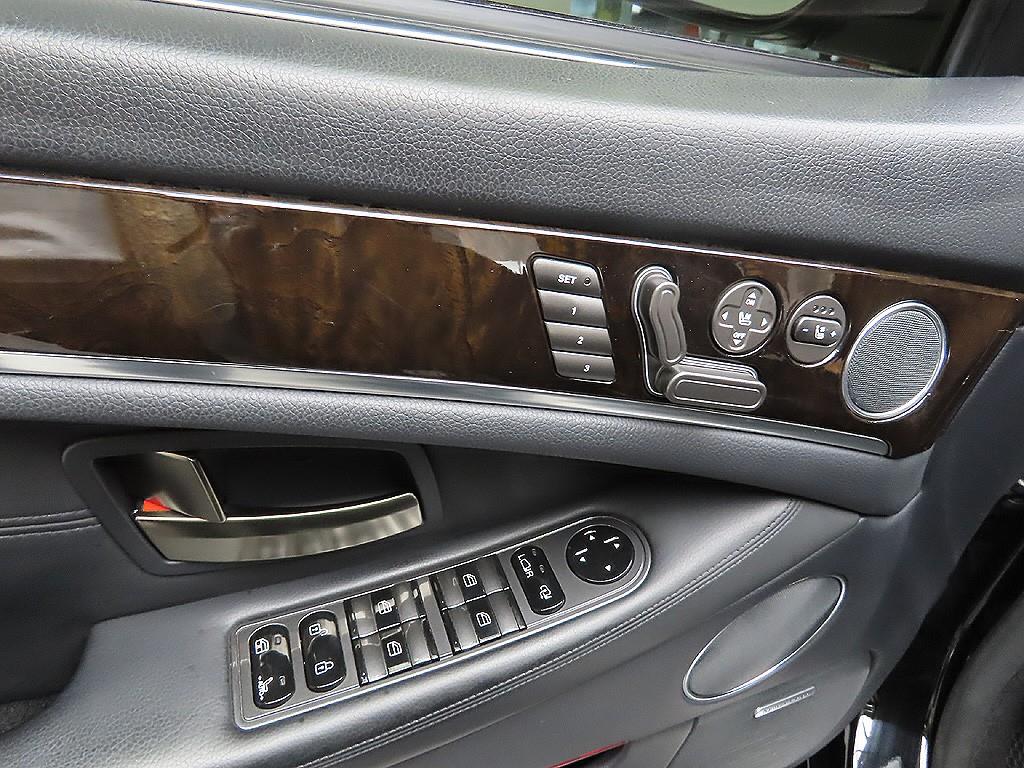 Ssangyong Chairman 2012 Negro - Importación desde Corea - HF Imports Iquique - Foto 12