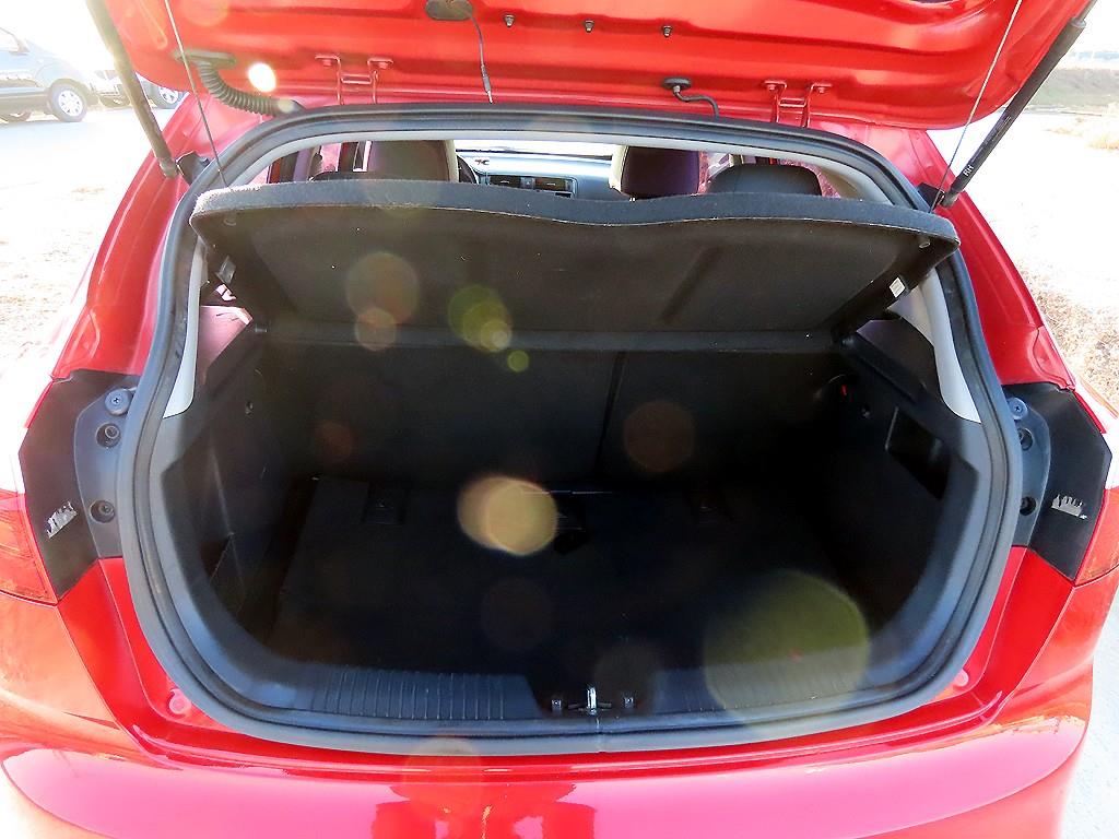 KIA Pride 2014 Rojo - Importación desde Corea - HF Imports Iquique - Foto 17