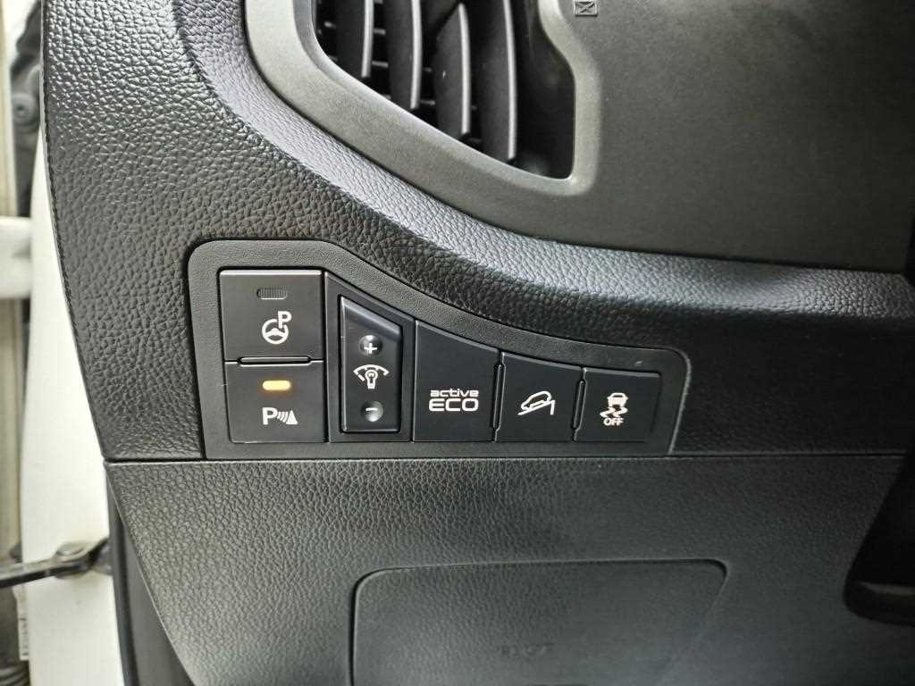 KIA Sportage 2013 Blanco - Importación desde Corea - HF Imports Iquique - Foto 18