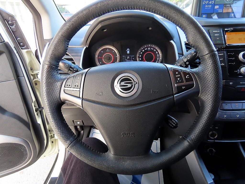 Ssangyong Korando - Vista 8