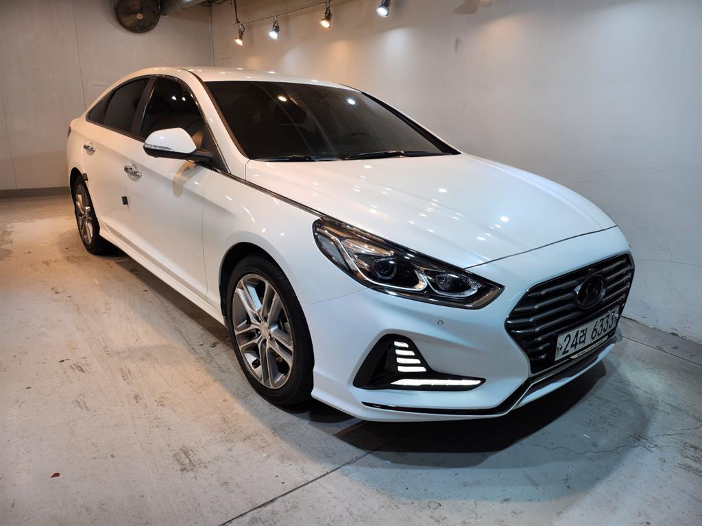 HYUNDAI Sonata - Vista 2