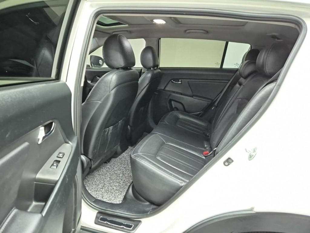 KIA Sportage - Vista 12