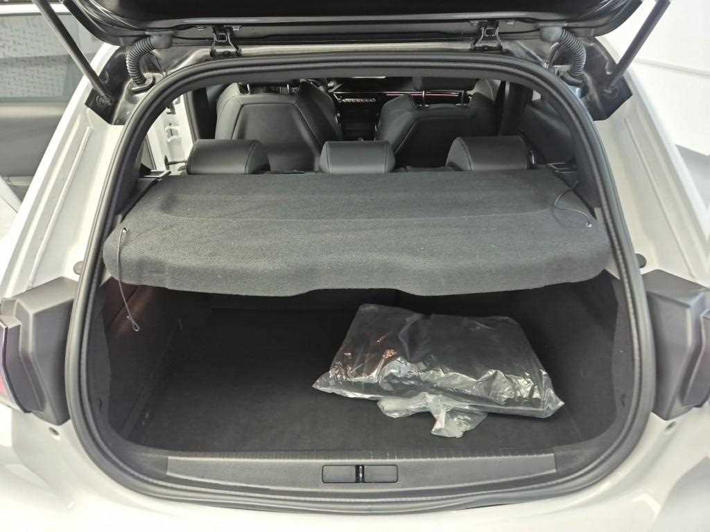 Peugeot 208 2023 Blanco - Importación desde Corea - HF Imports Iquique - Foto 18