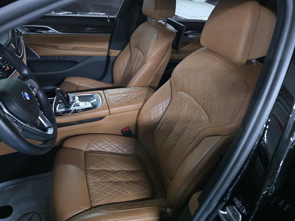 BMW 7 Series - Vista 9