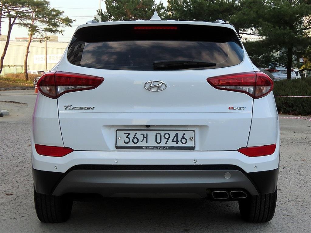 HYUNDAI Tucson - Vista 4