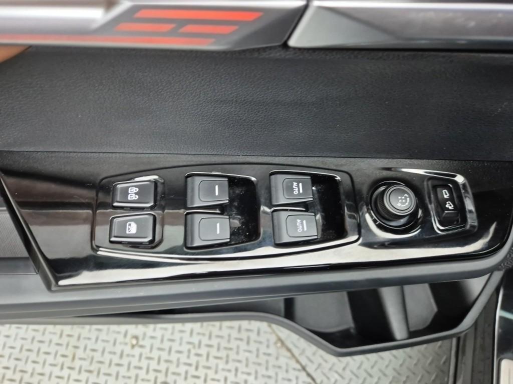 Ssangyong Torres 2023 Negro - Importación desde Corea - HF Imports Iquique - Foto 18