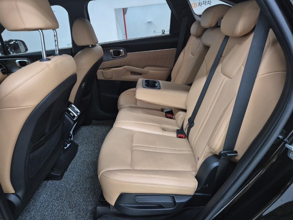 KIA Sorento - Vista 12