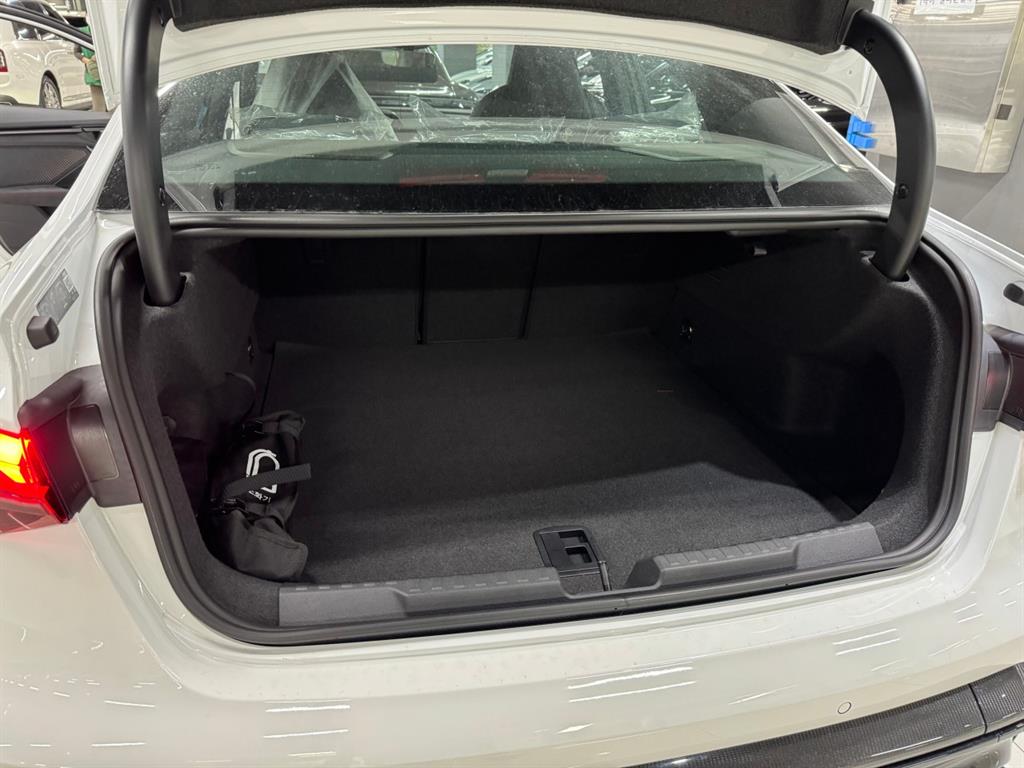 Audi RS3 2025 Blanco - Importación desde Corea - HF Imports Iquique - Foto 16