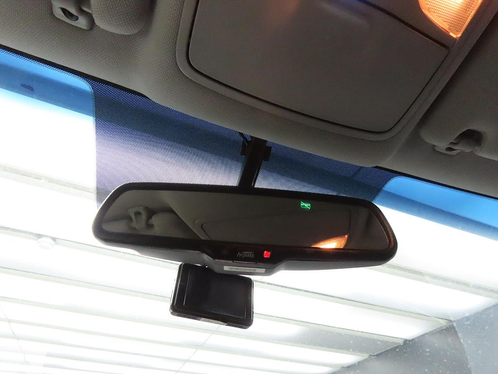 HYUNDAI Sonata - Vista 12